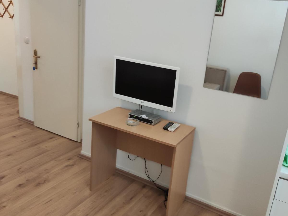 Apartments Ivo Makarska Ngoại thất bức ảnh