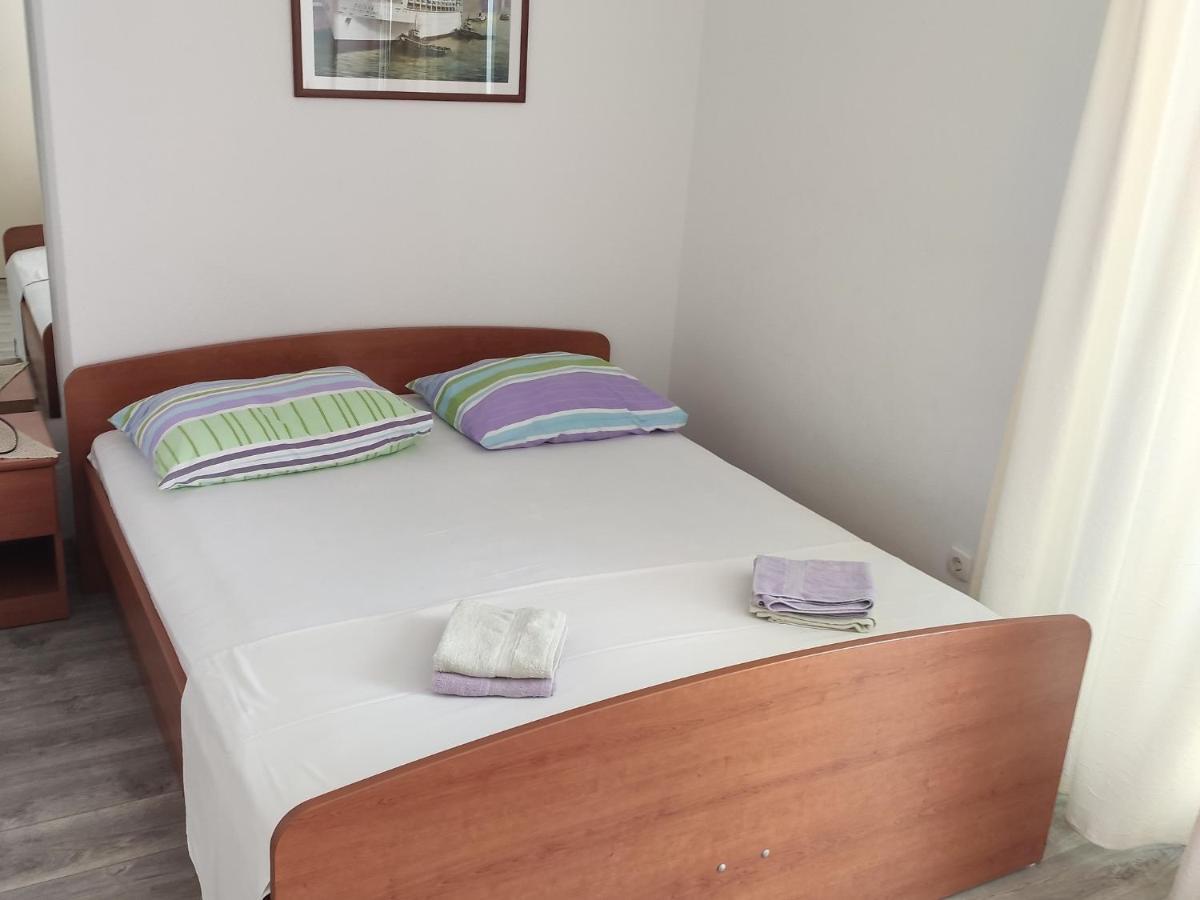 Apartments Ivo Makarska Ngoại thất bức ảnh