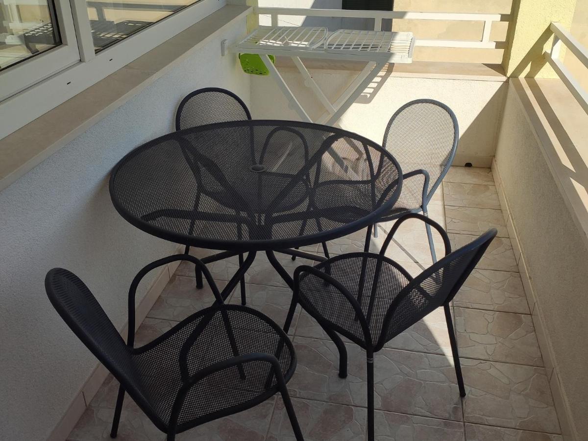 Apartments Ivo Makarska Ngoại thất bức ảnh