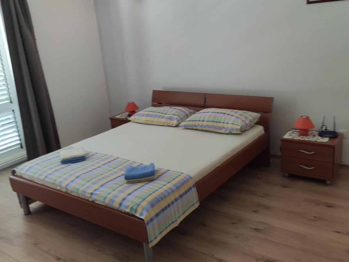 Apartments Ivo Makarska Ngoại thất bức ảnh