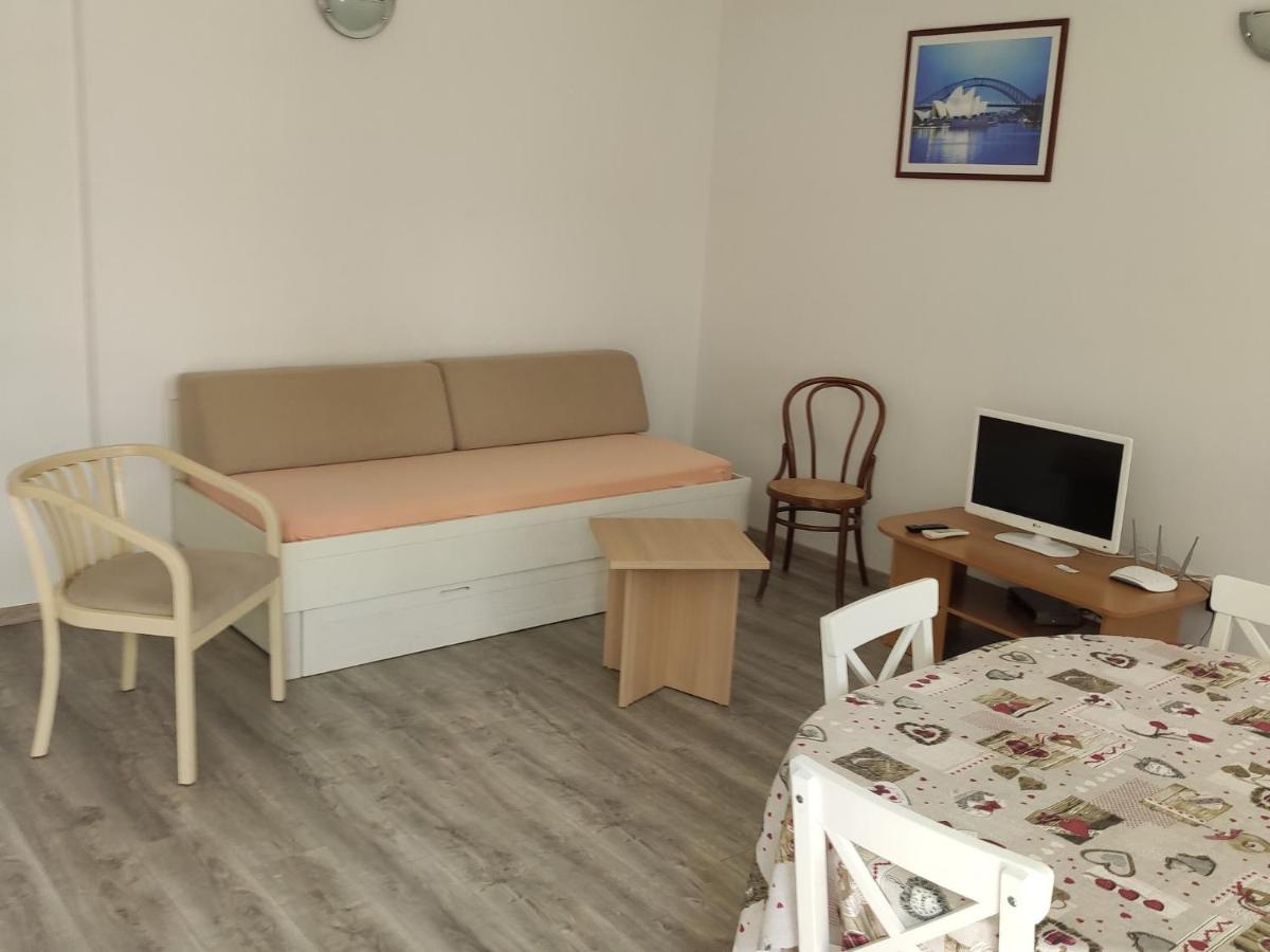 Apartments Ivo Makarska Ngoại thất bức ảnh
